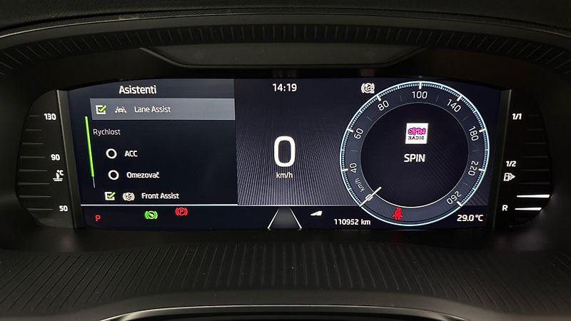 Škoda Octavia 2.0 TDI DSG Style - fotka 10 z 27