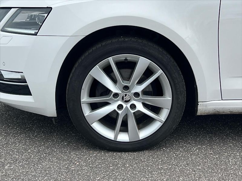 Škoda Octavia 1,5 TSi 110 kW STYLE  III. - fotka 12 z 25