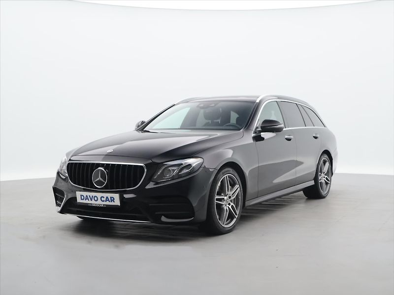 Mercedes-Benz Třídy E 3,0 450 270 kW 4Matic AMG CZ - fotka 3 z 28