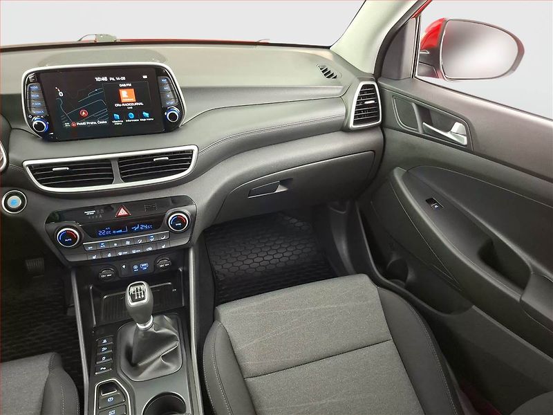 Hyundai Tucson (2020) 1.6 T-GDI - fotka 8 z 16