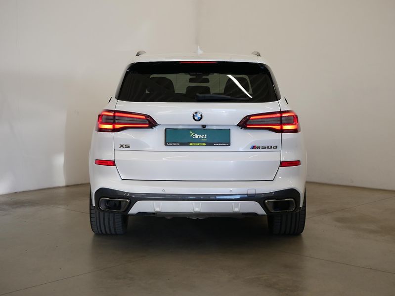 BMW X5 - fotka 6 z 31