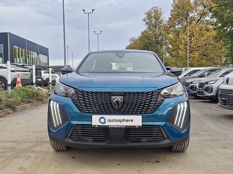 Peugeot 2008 STYLE Hybrid 136 e-DCS6 - fotka 4 z 24