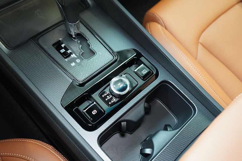Ostatní PREMIUM 2.2 Diesel E-XDI 72223 - fotka 29 z 54