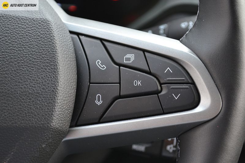 Dacia Duster EXTREME TCE 130 4x4 - fotka 43 z 55