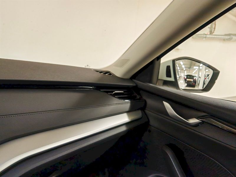Škoda Octavia (2025) Combi 1.5 TSI 110 kW Selection - fotka 6 z 30