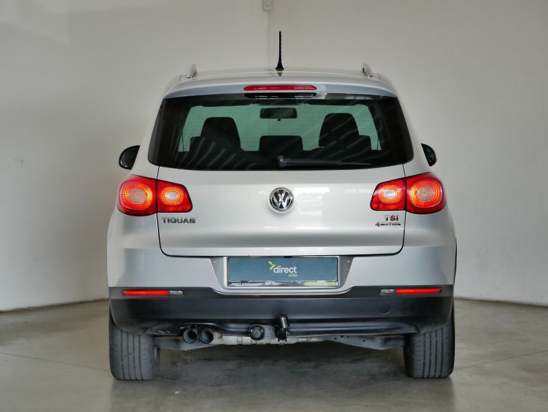 Volkswagen Tiguan - fotka 6 z 25