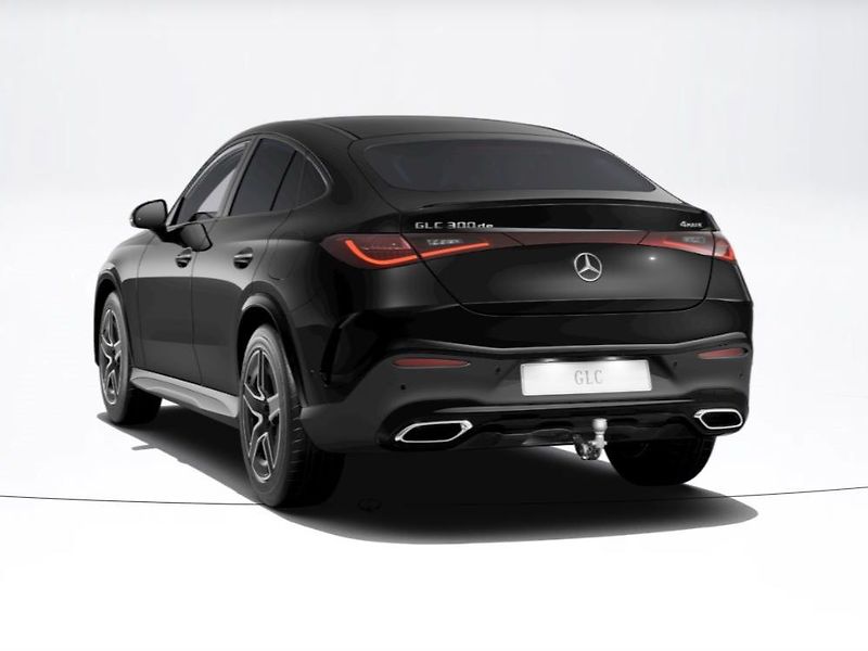 Mercedes-Benz GLC (2026) 300 de 4MATIC kupé s hybridní - fotka 4 z 9