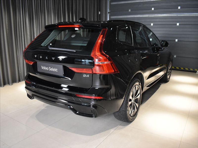 Volvo XC60 2,0 B4 AWD PLUS tažné,Bezklíč - fotka 5 z 24