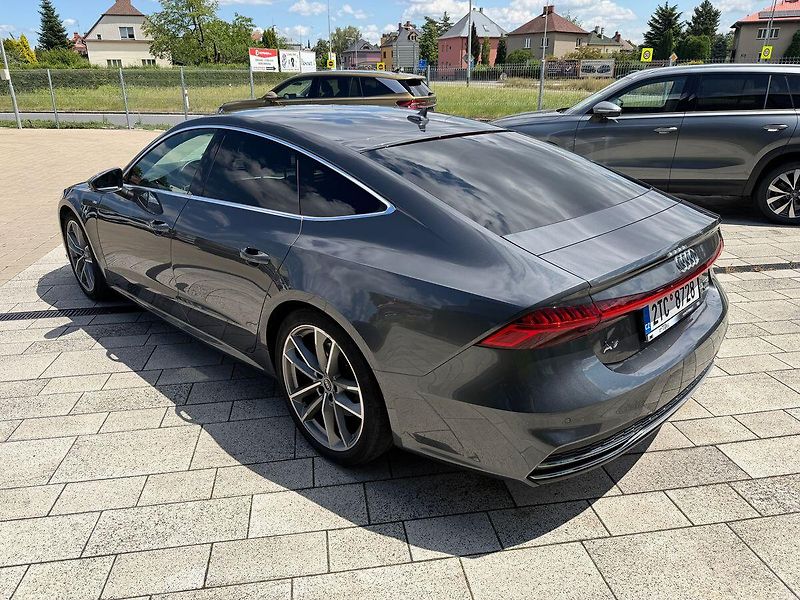 Audi A7 S-line  45TFSI 195kW - fotka 3 z 30