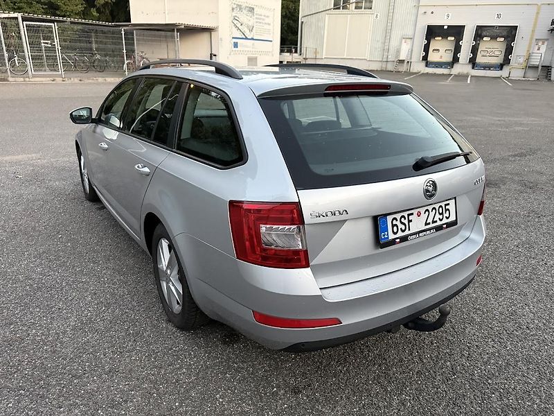Škoda Octavia (2013) Ambition,TZ  - fotka 4 z 18