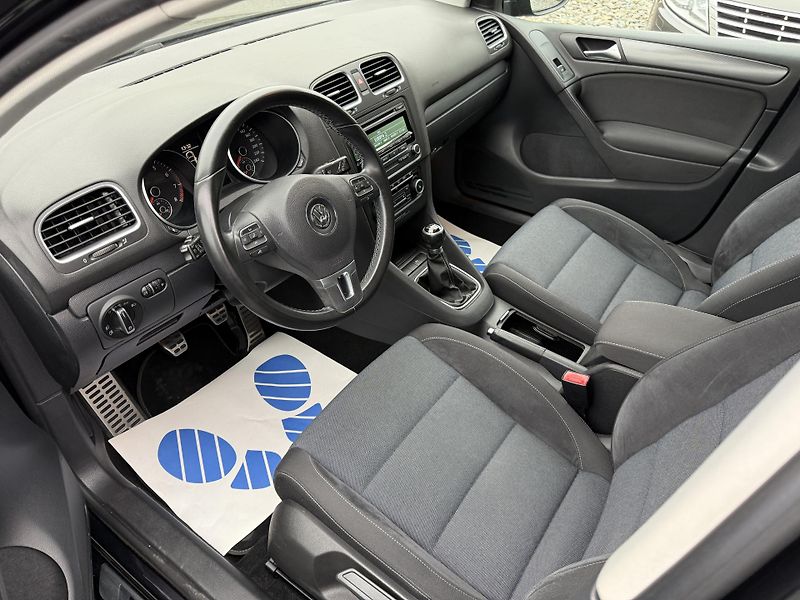 Volkswagen Golf 1.4 TSI STYLE VYBAVA. - fotka 8 z 12