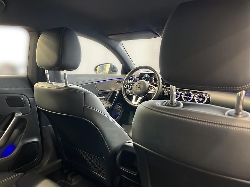 Mercedes-Benz CLA 200d Shooting Brake Urban Keyl - fotka 23 z 23