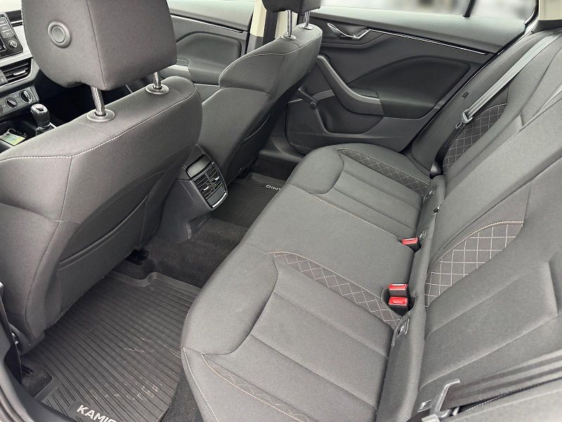 Škoda Kamiq (2022) AMBITION 1.0TSI 81kW CZ DPH - fotka 8 z 11
