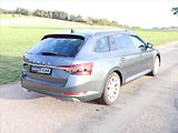 Škoda Superb 2,0 TDI DSG L&K CZ DPH - náhled 7
