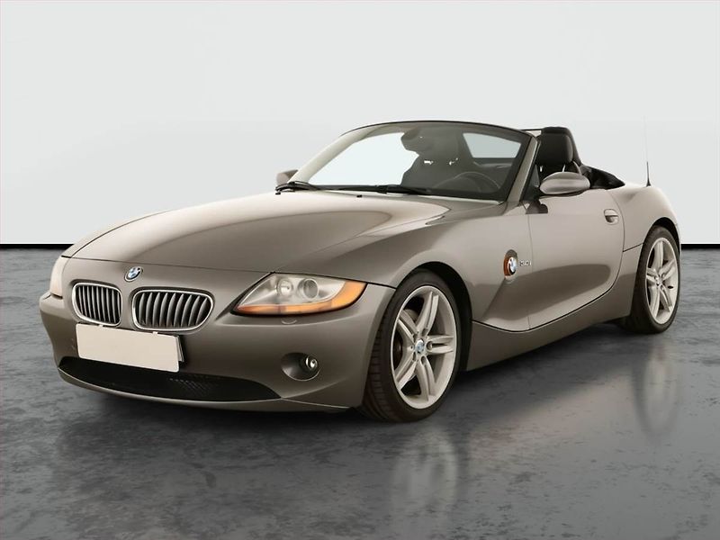 BMW Z4 (2003) 3.0i, Automat, Kůže, Bi-Xenony - fotka 2 z 23