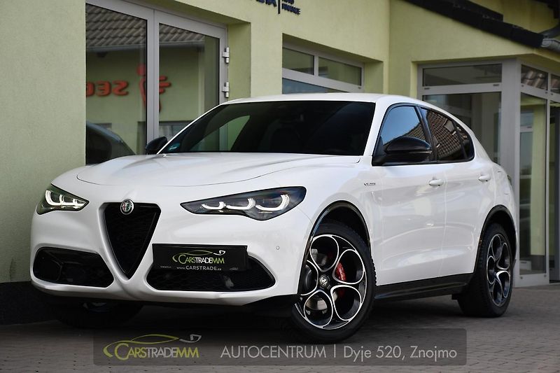 Alfa Romeo Stelvio 2.2 Diesel 16V 154kW Veloce Q4 - fotka 1 z 44