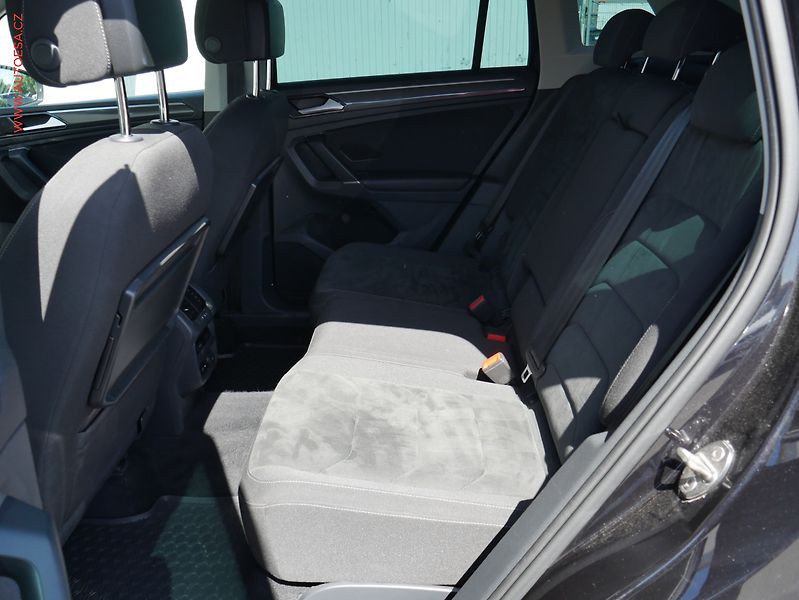 Volkswagen Tiguan (2018) 2.0 TDI 4x4, DSG, LED, navi - fotka 10 z 26