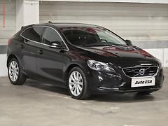 Volvo V40 (2015) 2.0d, Xenon, AC - fotografie inzerátu