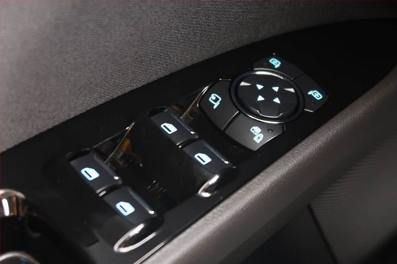 Ford Mondeo (2022) Titanium 2.0 EcoBlue, Automat - fotka 16 z 21