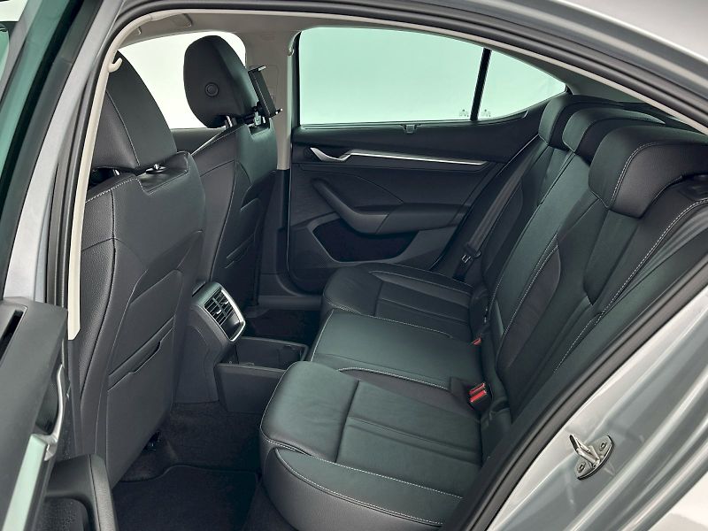 Škoda Octavia (2025) 1.5TSI 110kW Exclusive Selecti - fotka 8 z 33