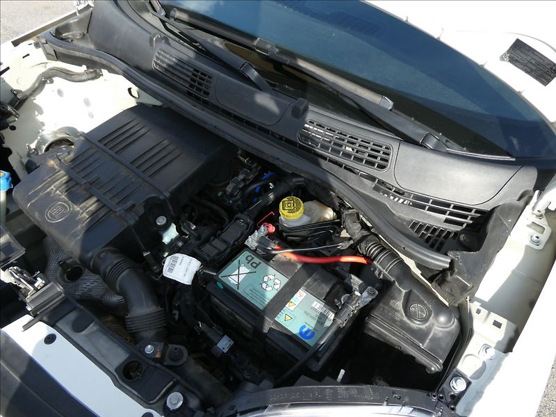 Fiat Panda 1,2 51 kW, po servise - fotka 34 z 37