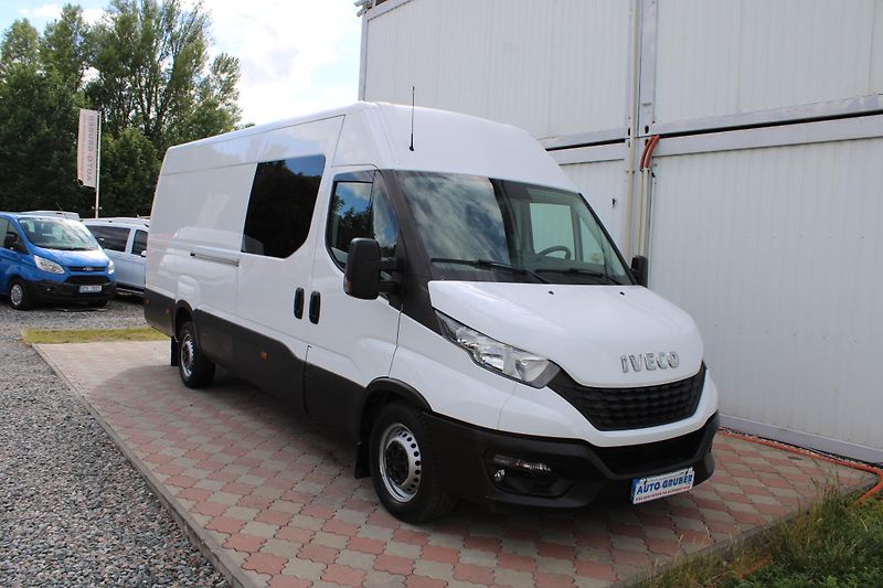 Iveco Daily 35S180 3,0 Maxi 7Míst+Klima - fotka 2 z 21