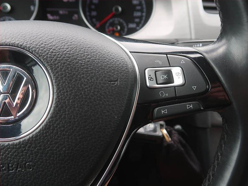 Volkswagen Golf (2016) 1.6 TDI, Automat, Tempomat - fotka 18 z 18