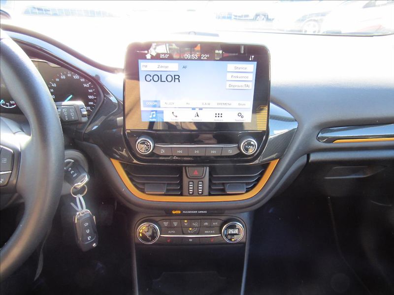 Ford Fiesta 1,0 EcoBoost 92kW Active - fotka 15 z 31