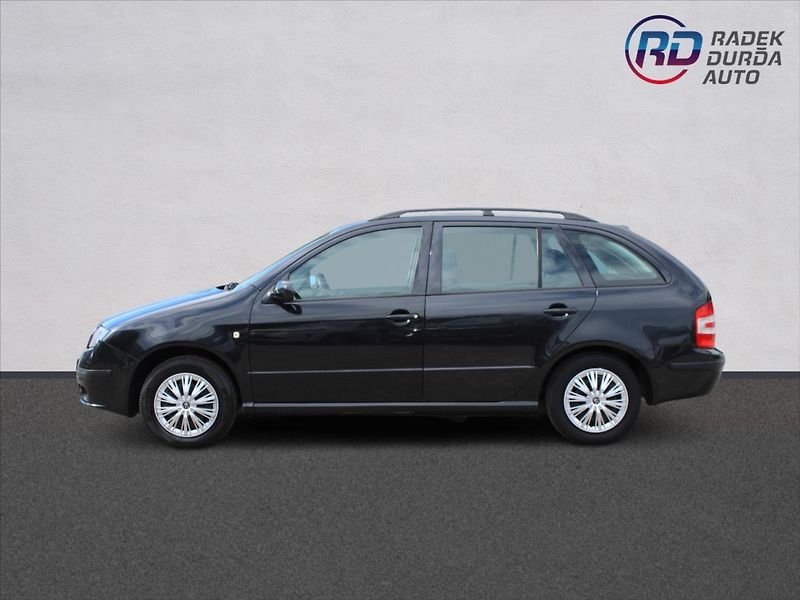 Škoda Fabia 1,4 16V  KLIMATIZACE,TAŽNÉ - fotka 8 z 21