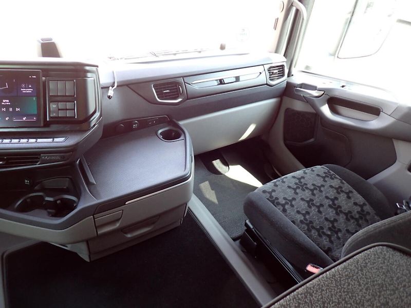Scania R 460 A4x2EB - Lowdeck - fotka 13 z 15