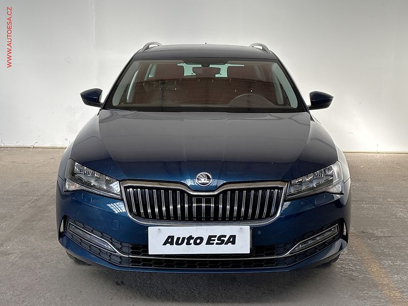 Škoda Superb (2023) 2.0 TDi, 1.maj,ČR, Style - fotka 2 z 18