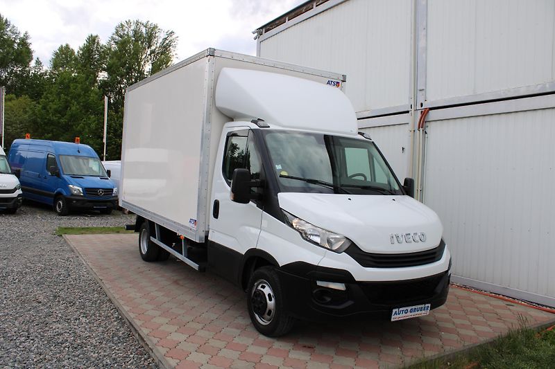 Iveco Daily 35C160 2,3 Skříň+čelo+klima - fotka 2 z 19