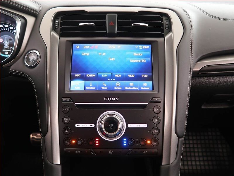 Ford Mondeo (2020) Vignale 2.0 EcoBlue, 4X4 - fotka 12 z 21