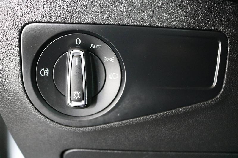 Volkswagen Tiguan (2022) 2.0 TDI, 110kW, DSG, LED - fotka 12 z 23
