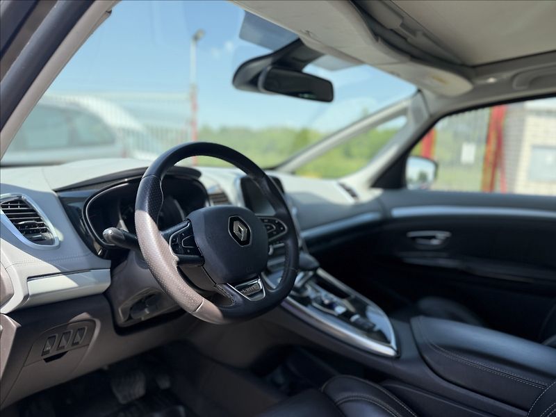 Renault Espace 1,6 147kW a/t INITIALE PARIS - fotka 10 z 31