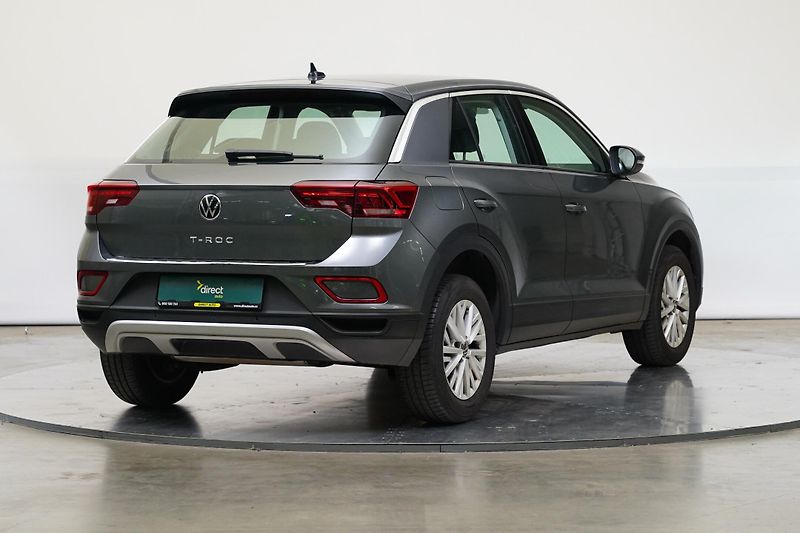 Volkswagen T-Roc - fotka 2 z 25