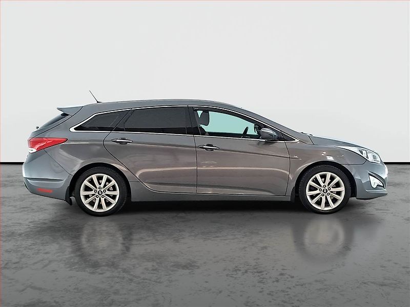 Hyundai i40 (2013) 1.7 CRDi, Tempomat - fotka 6 z 19
