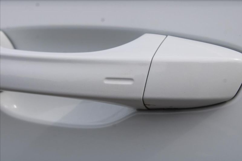 Seat Ateca 2,0 TDI  ČR,1.MAJ,A/T,4x4,FR - fotka 36 z 40
