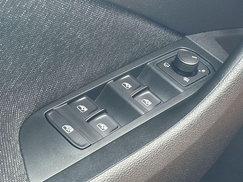 Škoda Scala (2023) 1.5 TSI Style - fotka 19 z 30