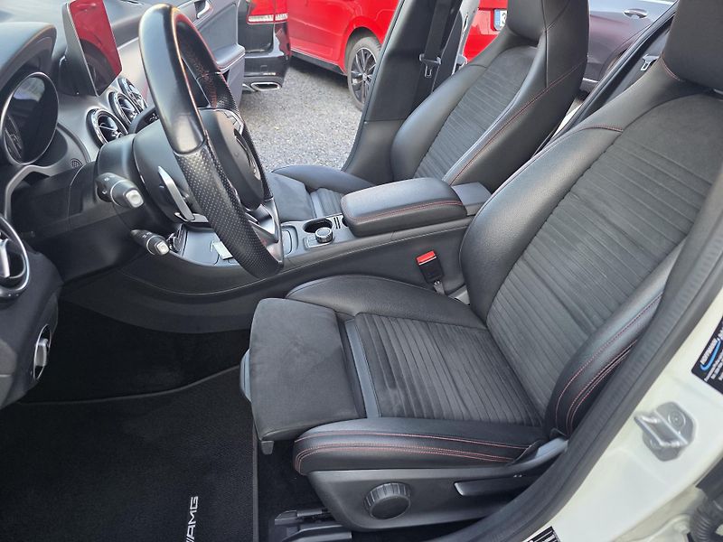 Mercedes-Benz GLA 220CDI 4-MATIC AMG-Paket  - fotka 15 z 24