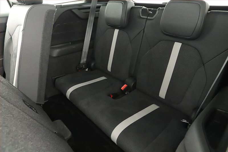 Škoda Kodiaq (2025) 2.0 TDI, SPORTLINE, KEYLESS - fotka 16 z 20