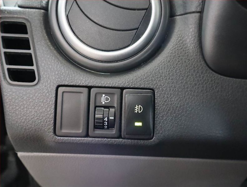 Suzuki SX4 (2014) 1.6 VVT, ČR,1.maj - fotka 17 z 18