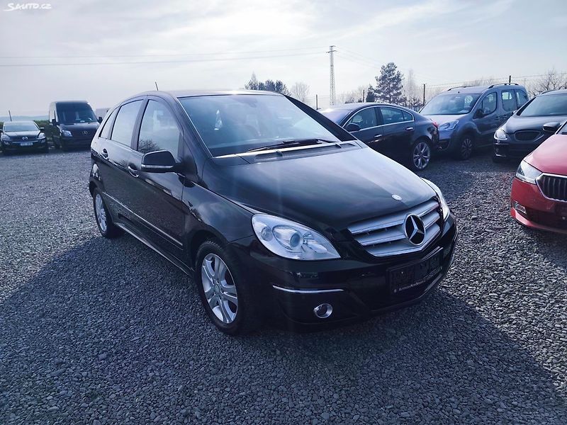 Mercedes-Benz Třídy B (2009) - fotka 7 z 28