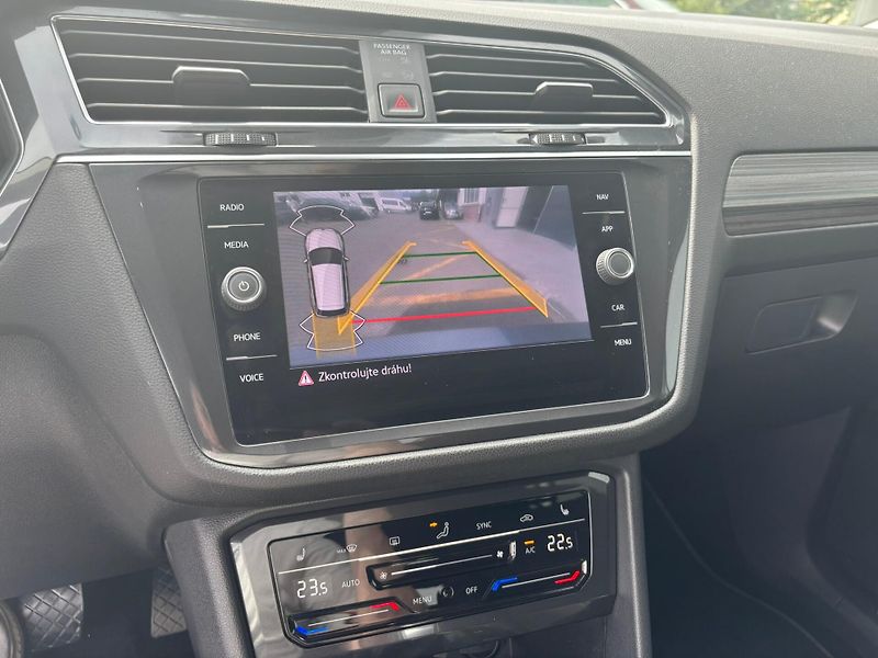 Volkswagen Tiguan - fotka 10 z 18