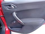 Peugeot 2008 1.6 BlueHDI ACTIVE 73 kW - náhled 25