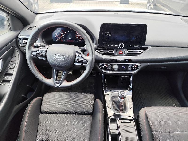 Hyundai i30 (2025) i30 WG FL 1,0 TGDI N Line    - fotka 6 z 6