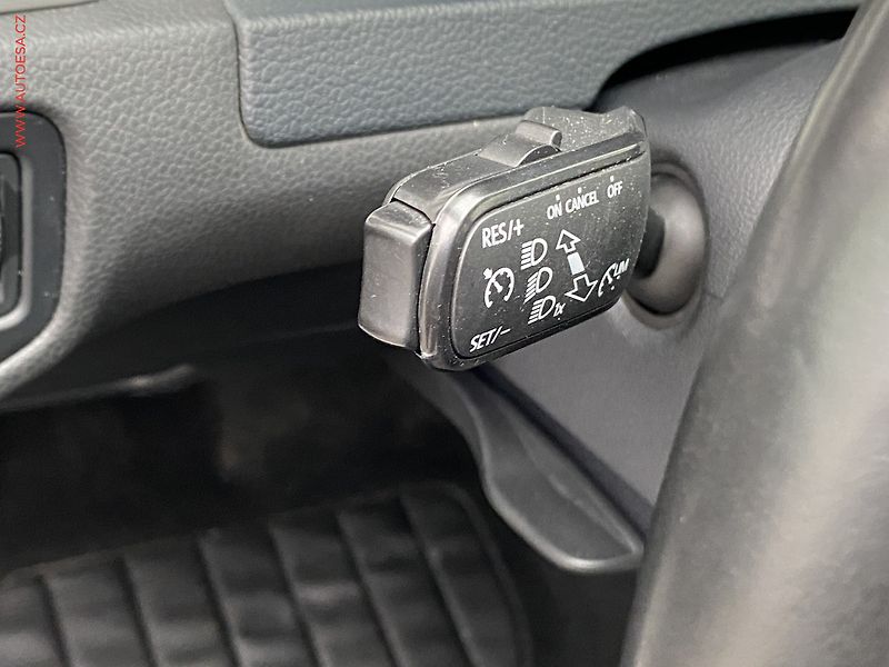 Volkswagen Golf (2014) 1.4TSi, STK9/27 - fotka 14 z 19