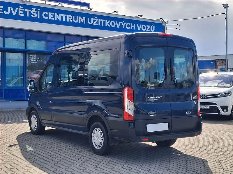 Ford Transit (2021) Trend 2.0 EcoBlue, Bus, 9Míst - fotka 4 z 20