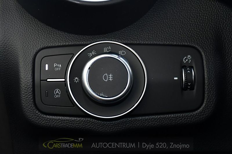 Alfa Romeo Stelvio 2.2 Diesel 16V 154kW ZADÁNO - fotka 27 z 54