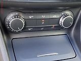 Mercedes-Benz Třídy A (2012) 1.6i A180, Sport, bixen, navi - náhled 15
